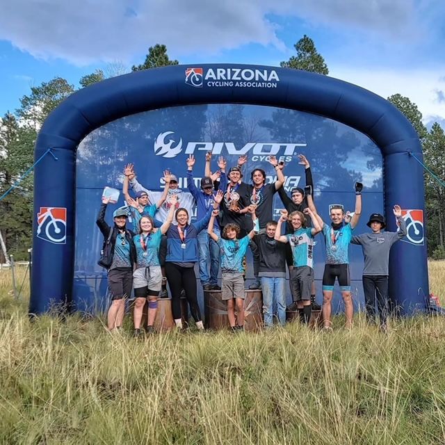 WM Composite Bike Team